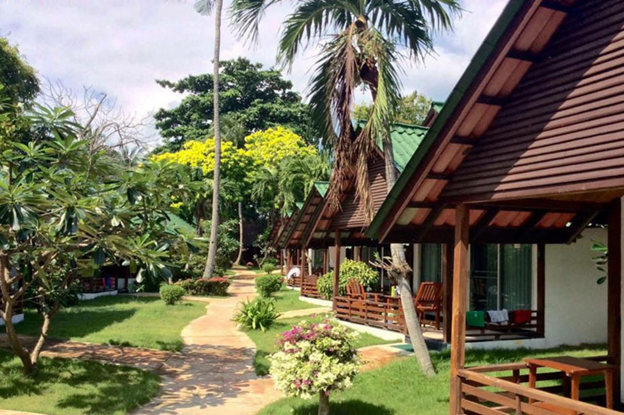 Marine Chaweng Beach Resort Екстер'єр фото